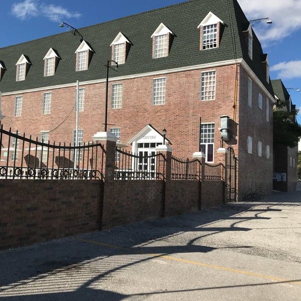 No se ha expulsado a alumnos que amenazaron con tiroteos en Cancún