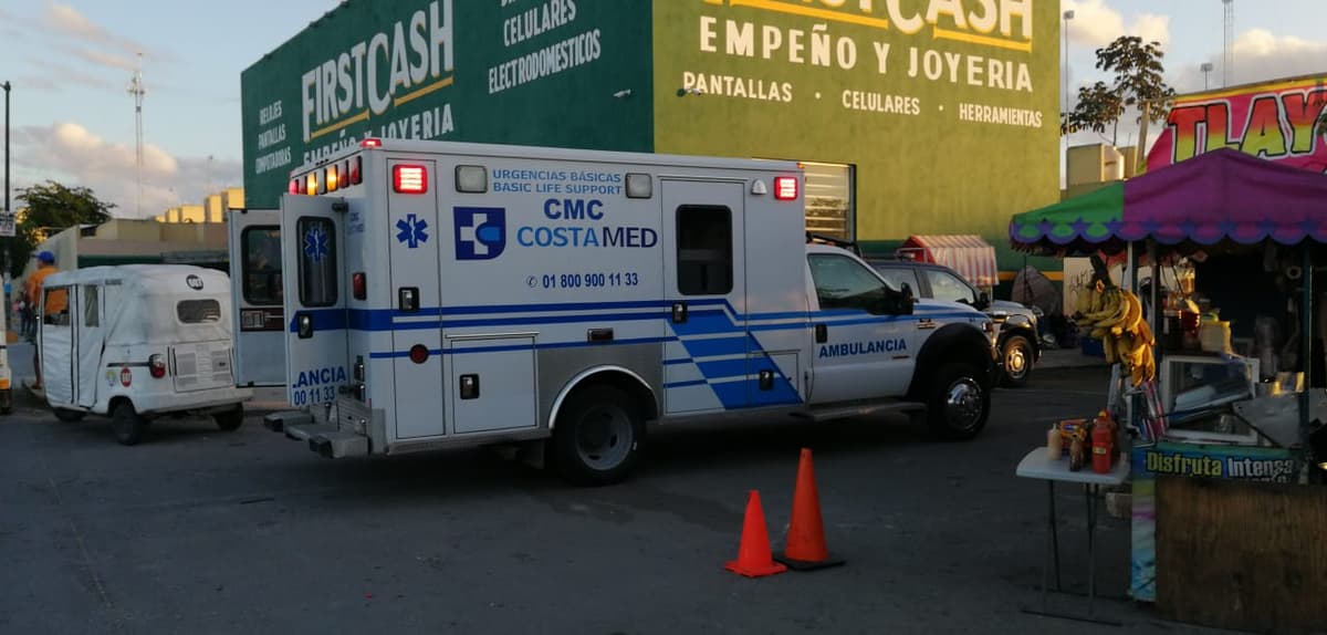 Hombre trata de ahorcarse en la feria de Villas del Sol; se colgó de una carpa