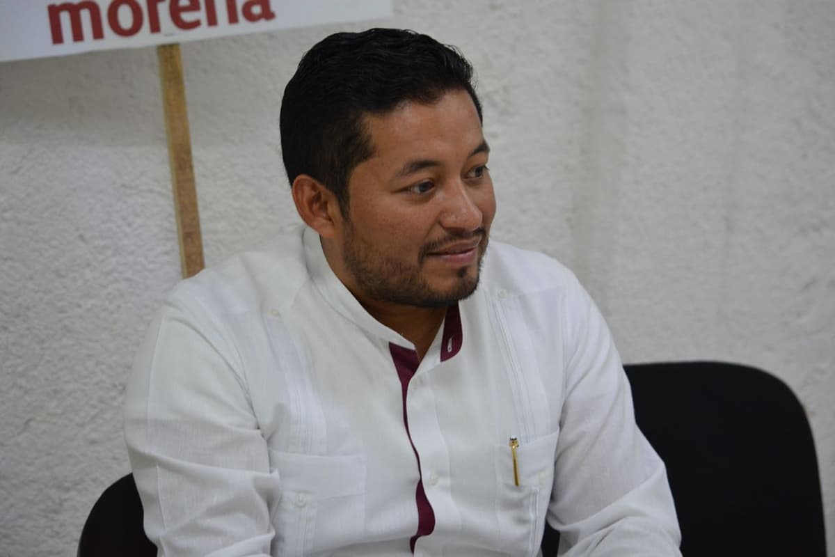 'Brinca' Sánchez Cutis en defensa de Yeidckol y ataca a ex dirigente