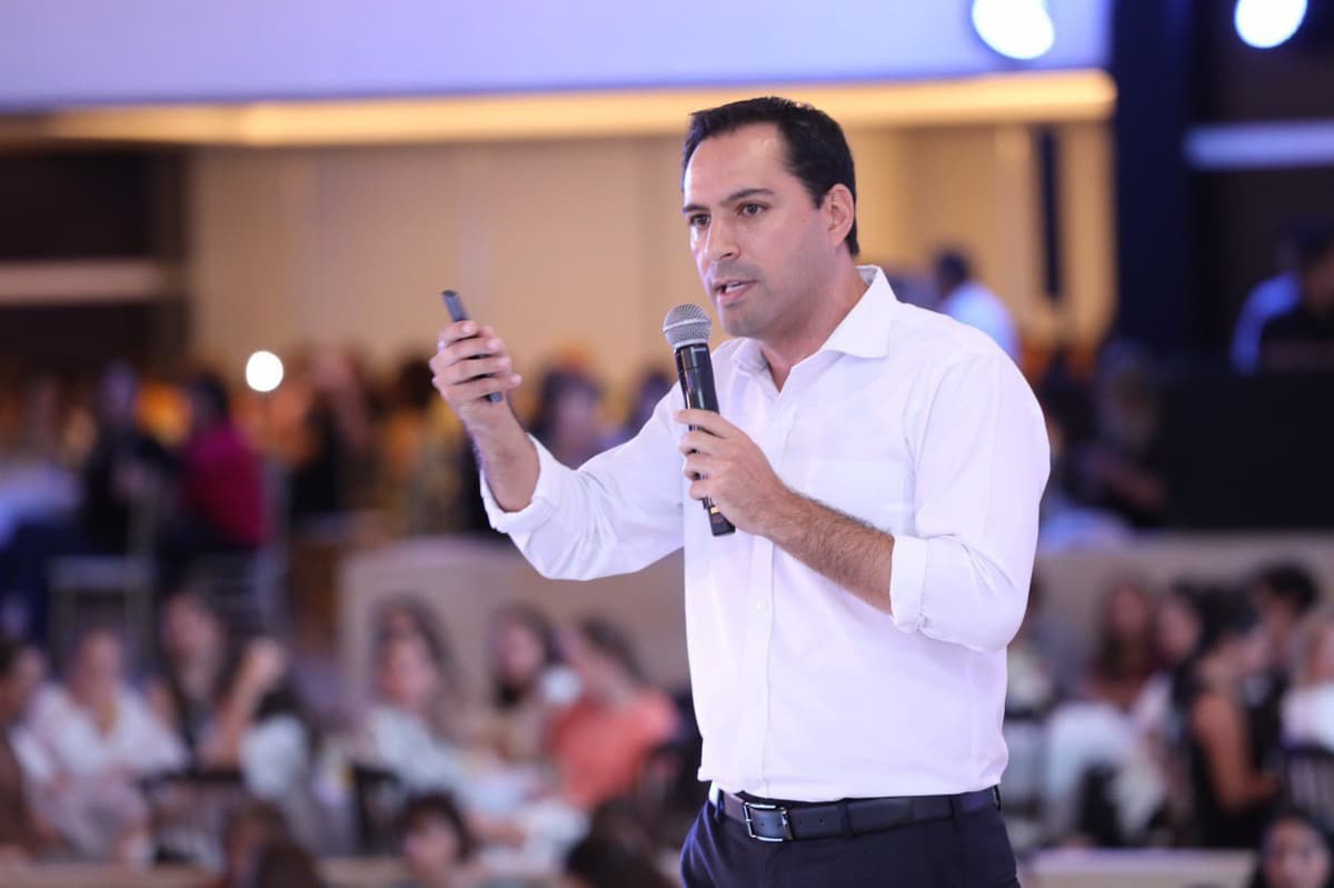 El gobernador Mauricio Vila presenta su Primer Informe de Resultados ante yucatecas