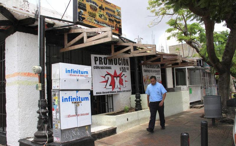 Cierra La Taberna y Los Anafres de la Yaxchilán en Cancún