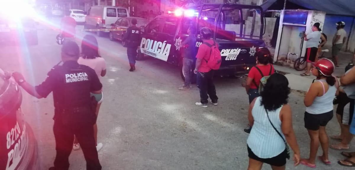 Agreden delincuentes a mujer en su casa en Playa del Carmen