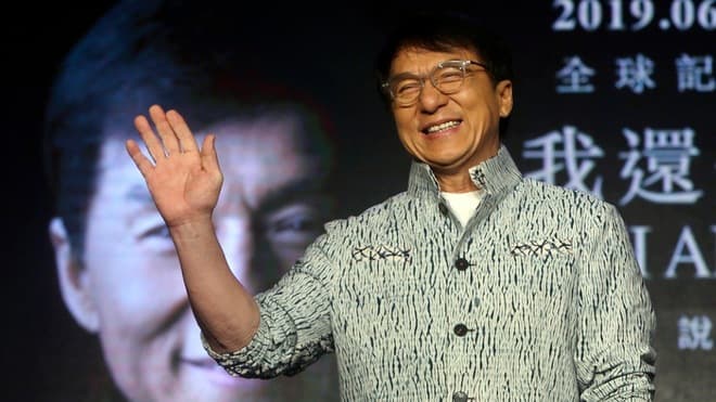 Jackie Chan podría estar en cuarentena por coronavirus