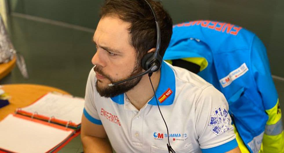 'Mi mamá cayó al suelo': Niño sorprende con llamada a emergencias y se hace viral