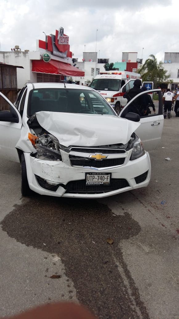 Ejecutan a embarazada y lesionan a hombre en Cancún