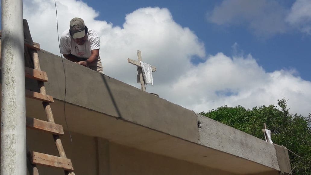 Industria de la construcción mantiene marginados a albañiles en la Riviera Maya