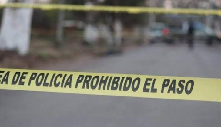 Muere automovilista que volcó al intentar darse a la fuga
