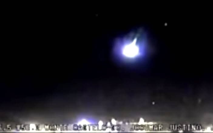 ¡Impresionante! Captan a un meteorito caer sobre Brasil (video)