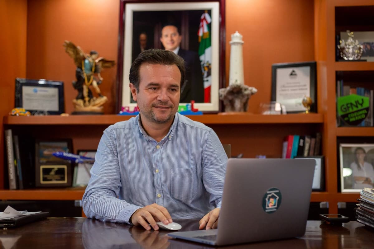 Exhorta edil a mantenerse en casa, al aumentar contagio por COVID-19 en Cozumel