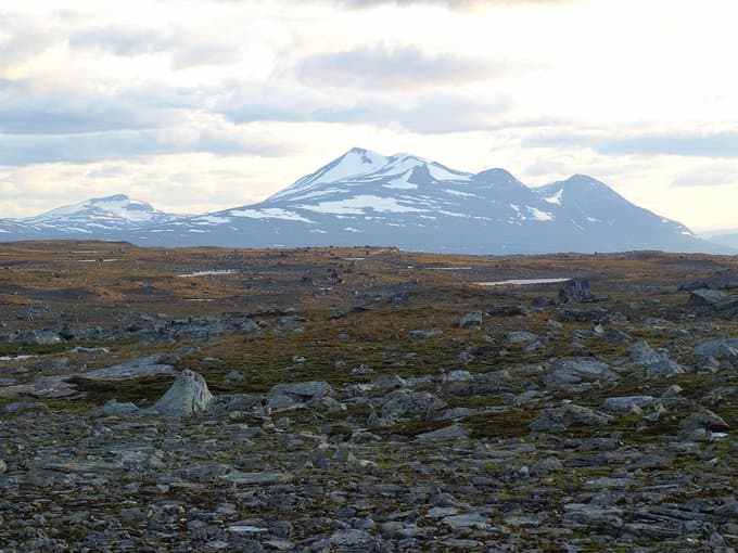 Deshielo de glaciar en Noruega revela tesoros de antigua ruta vikinga