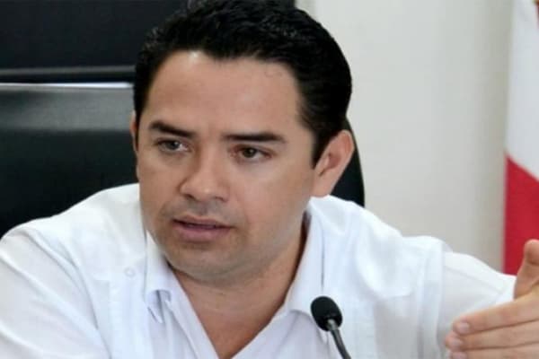 Exhorta 'Chanito' Toledo a Carlos Joaquín para pedir al Gobierno Federal un nuevo pacto fiscal para Quintana Roo