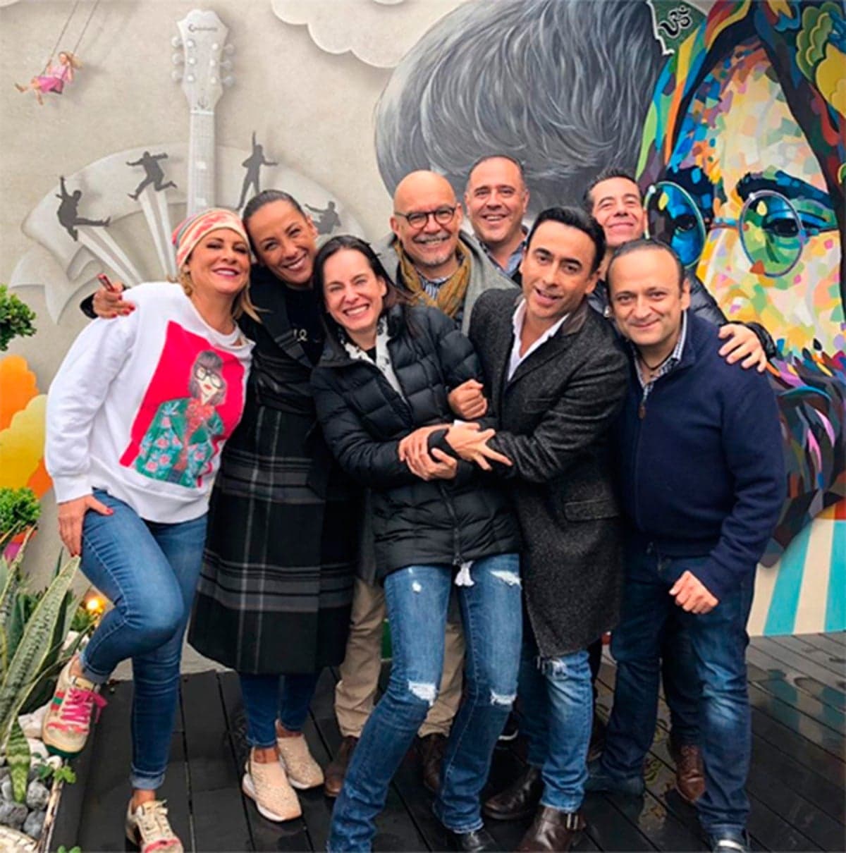 Vuelve "Otro Rollo" para mandar mensaje para combatir el coronavirus