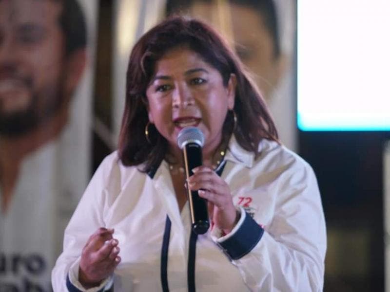 Muere funcionaria que aseguró el Covid-19 no es mortal