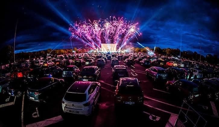 Proponen 'auto-conciertos' en México para reactivar los espectáculos