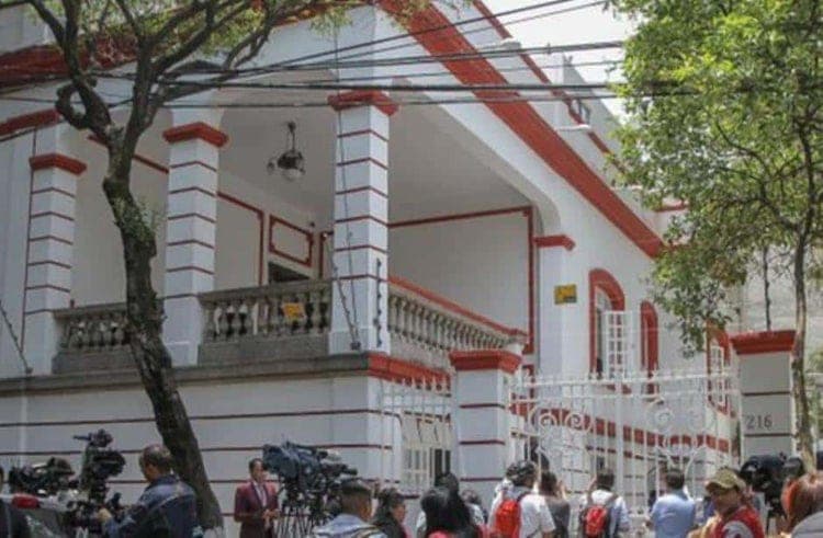 Casa de socio de Bartlett se usaba en campaña de AMLO