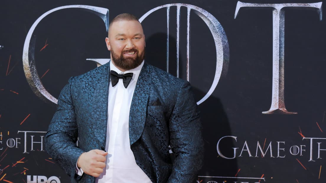 Video: Actor de "Game of Thrones" rompe récord mundial al levantar más de 500 kilos de peso