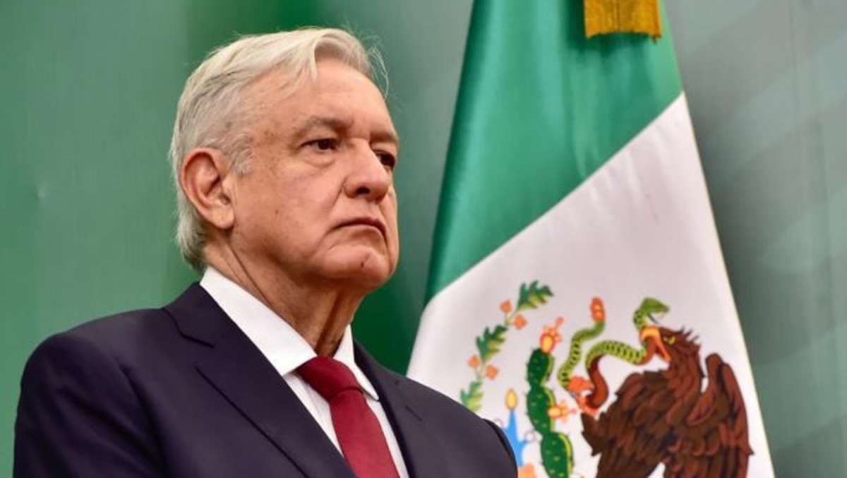 Aprobación de AMLO llega a su mínimo histórico en México