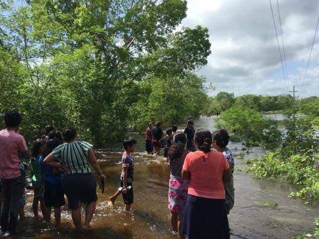 Comunidades de Bacalar incomunicadas por inundaciones