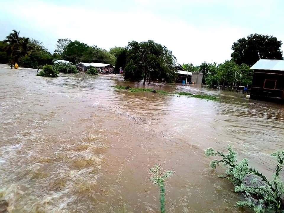 Inundaciones cierran carretera Chetumal-Ecárcega
