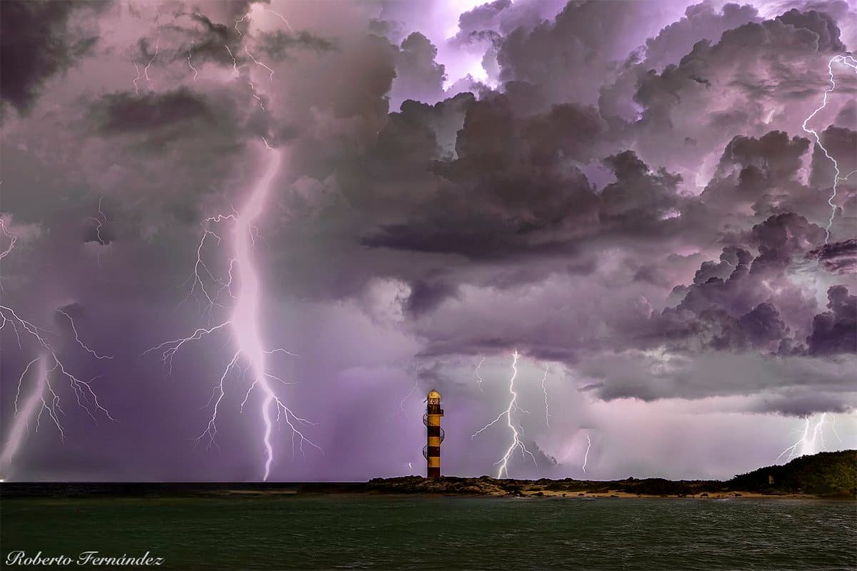 Tormentas eléctricas azotarán a Quintana Roo esta noche