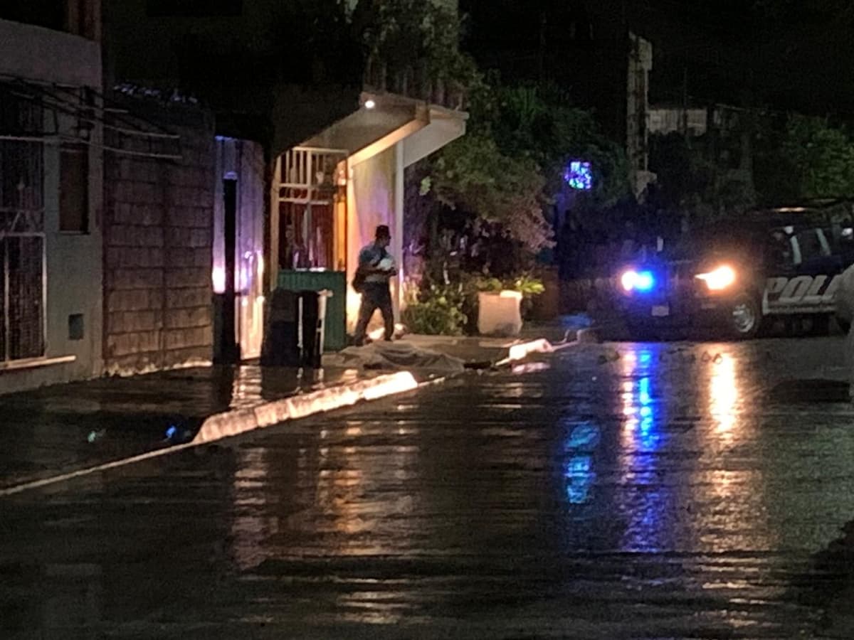 Maniatan y asesinan a un hombre en Cancún