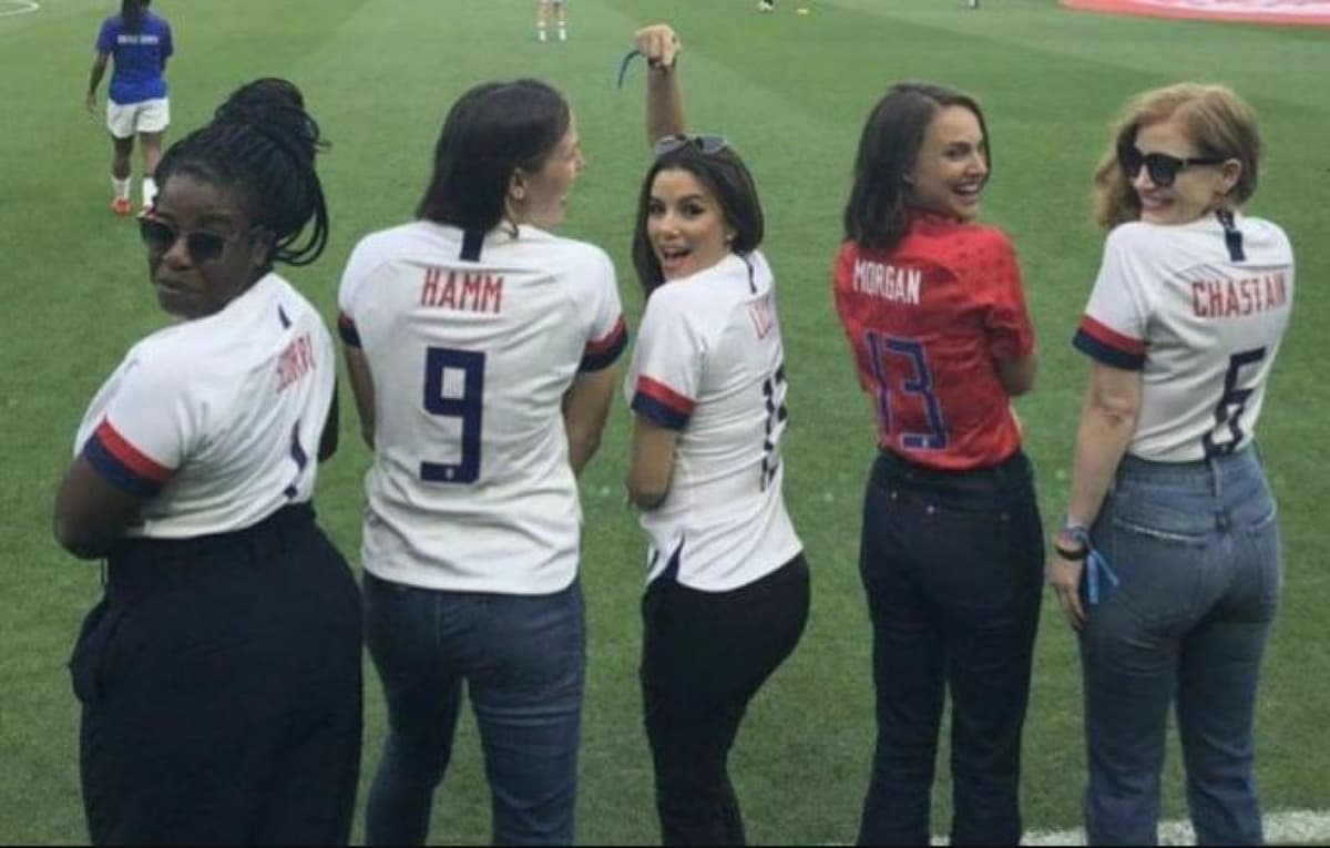 Natalie Portman liderará equipo de futbol femenil en Los Ángeles