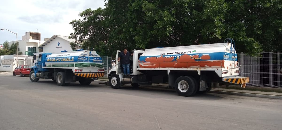 Atención inmediata en Puerto Aventuras: Aguakan lleva Agua en pipas a sus habitantes