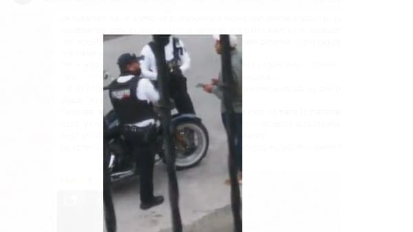 Video muestra a policías ‘mordiendo’ por transferencia, en Playa del Carmen