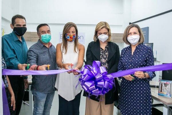 Inaugura Maru Campos 'Estación emprende: Centro de Negocios SARE' en Chihuahua