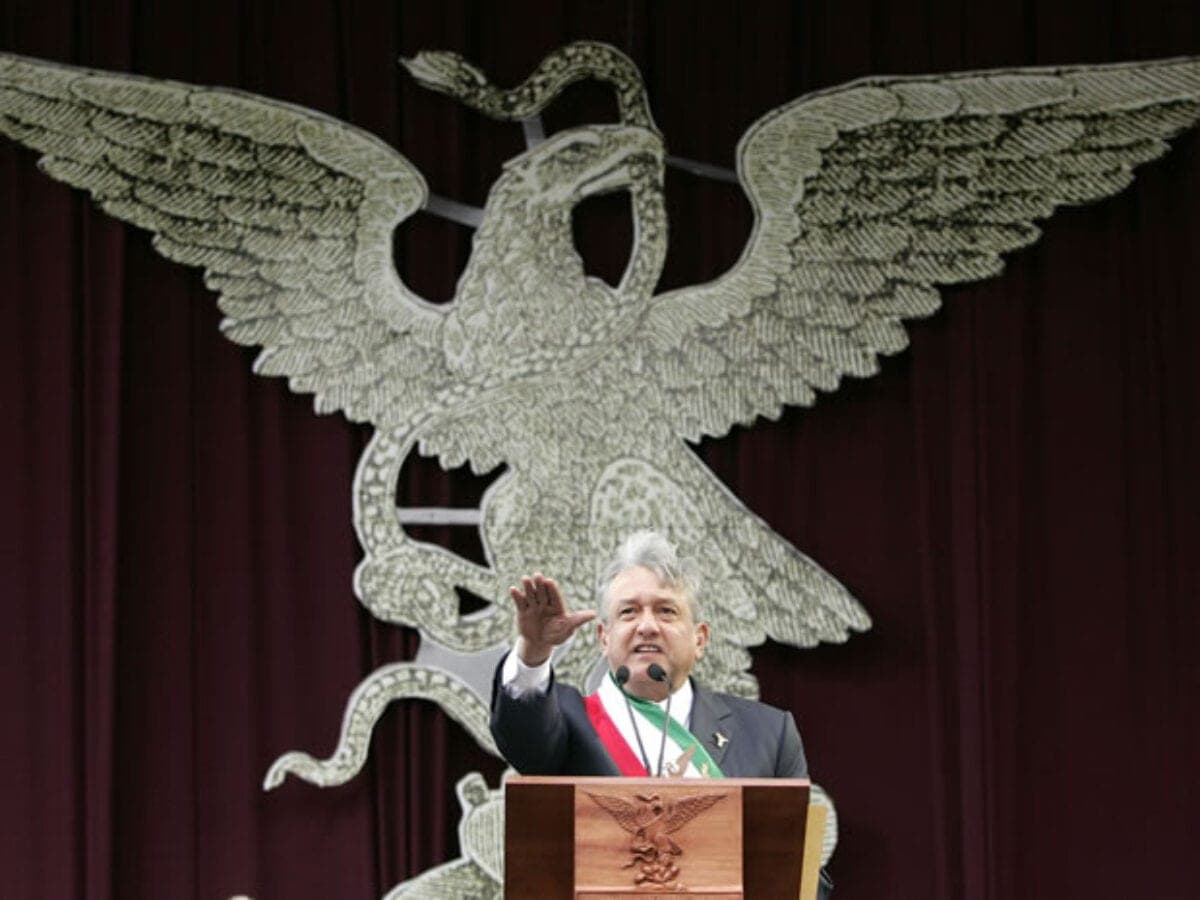 Águila Juarista, ¿Qué significa y por qué la usa AMLO y la 4T?