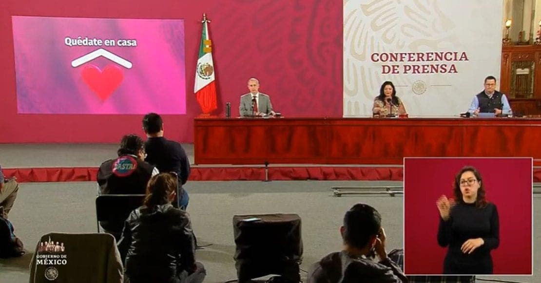 Pruebas PCR no se han disminuido, lo que disminuye son los pacientes con síntomas: Gatell