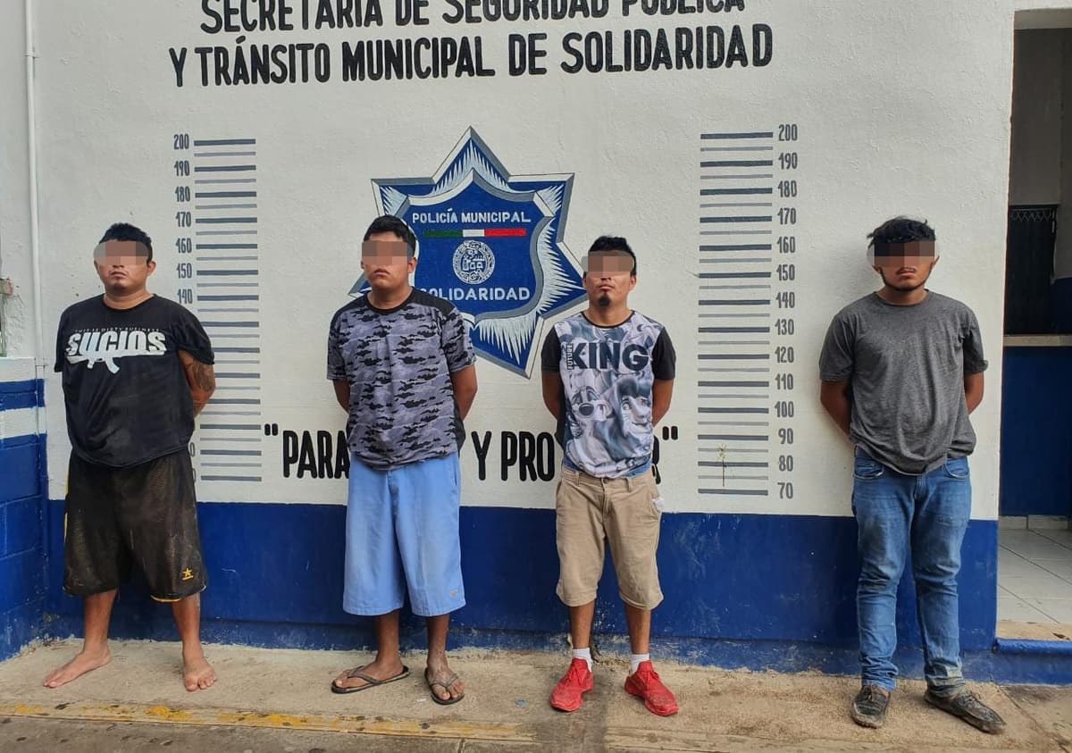 ¡Tremendo decomiso! Detienen a ocho en av. Lilis de Playa del Carmen