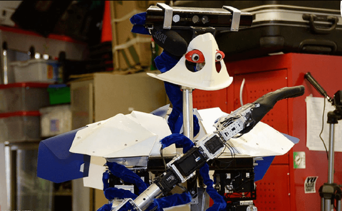 ¿Quieres conocer al robot mexicano Justina? El Planetario de Cozumel te invita