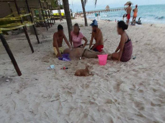 Hombre murió de un infarto en Playa del Carmen luego de nadar varios minutos