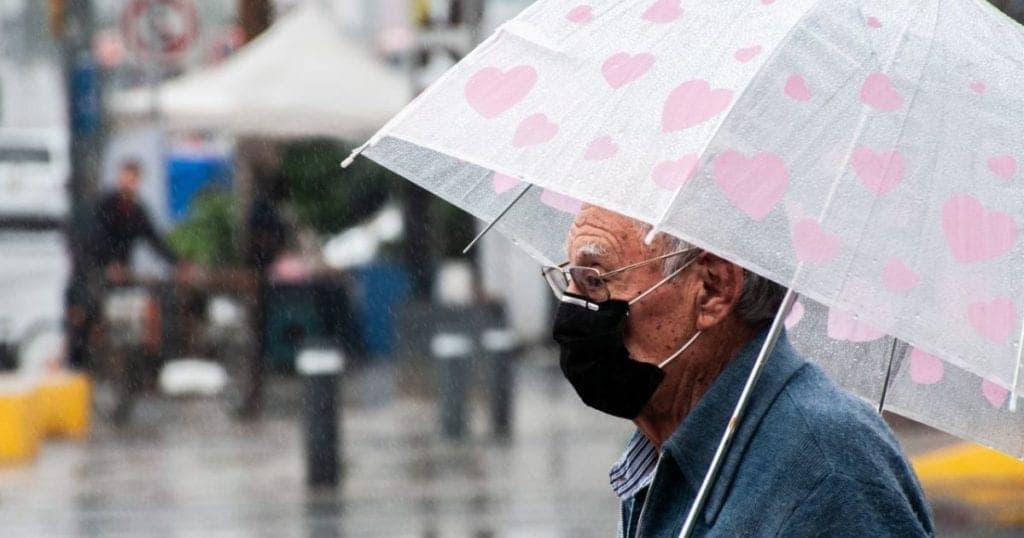 Mantiene gobierno de Cancún vigilancia permanente de la Tormenta Tropical “Zeta”
