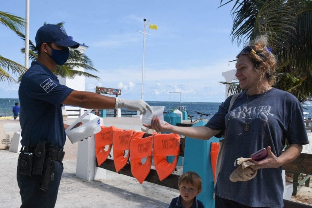 Gobierno de Puerto Morelos impulsa medidas preventivas contra el COVID-19 y exige más disciplina