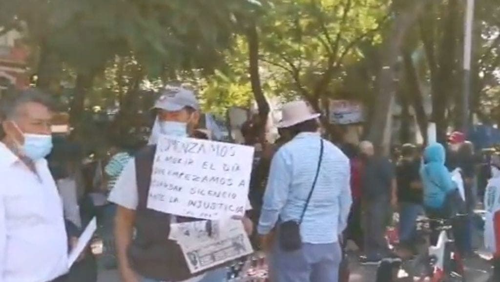 Simpatizantes de AMLO marcharán hasta el Zócalo para expresarle su apoyo