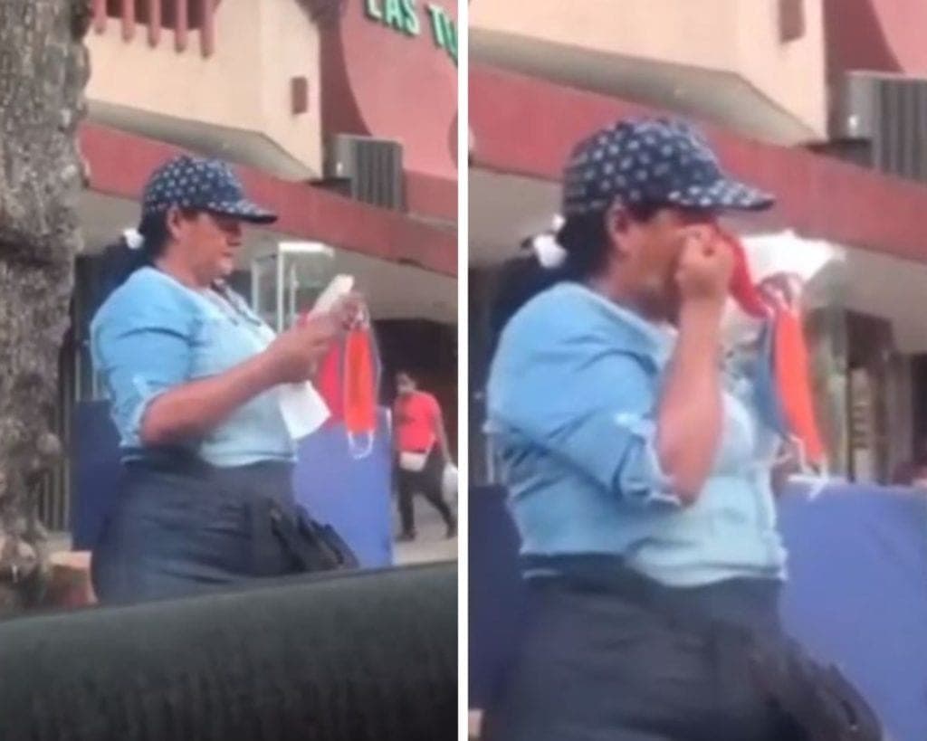 ¡Asqueroso! Captan a mujer limpiándose la nariz con cubrebocas que vende en la calle