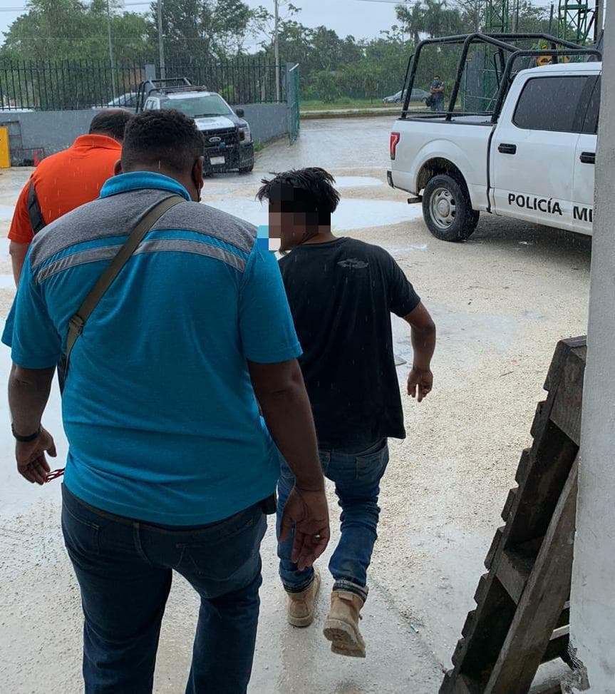 Procesan a agresor de una joven en Puerto Morelos; taxistas auxiliaron a la víctima