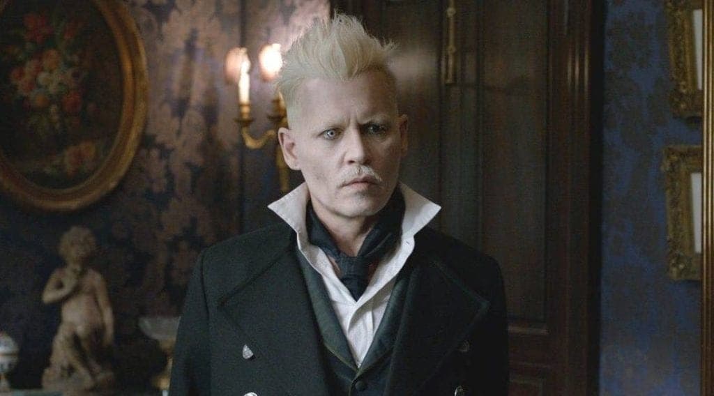 Johnny Depp abandona su papel en "Animales fantásticos"; fue obligado a renunciar