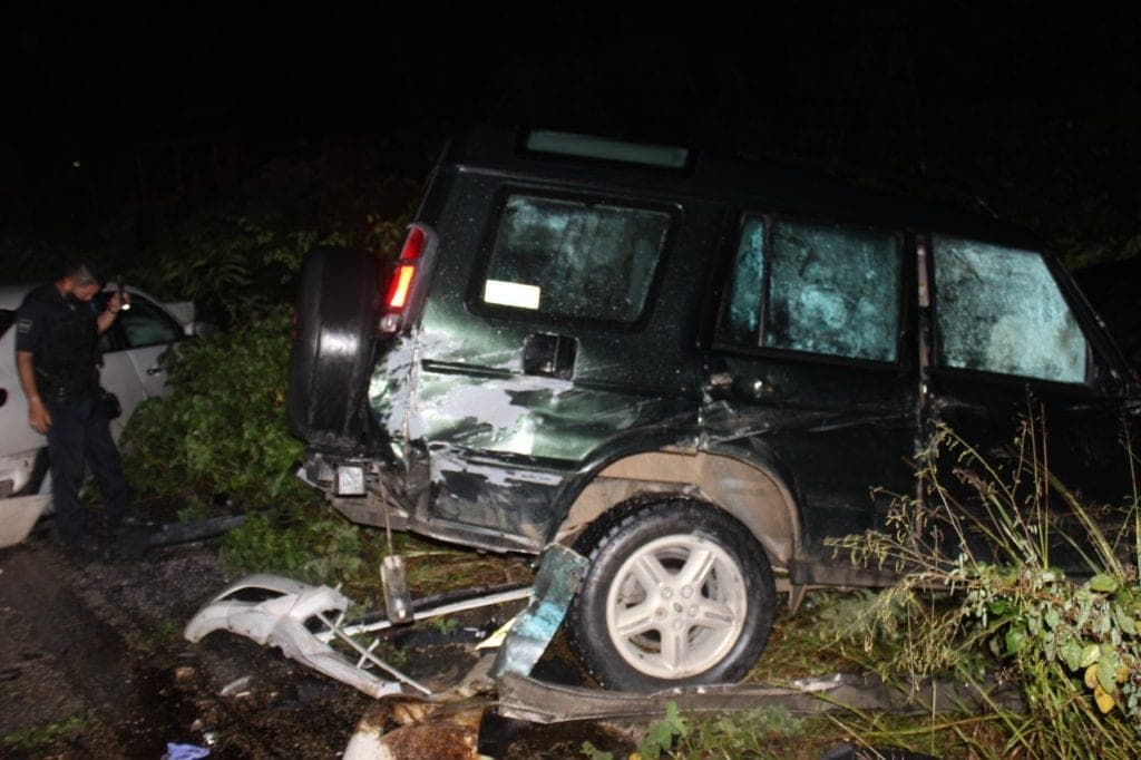 Choque en carretera deja a cuatro lesionados en Tulum
