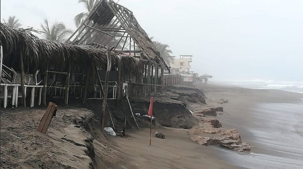 Tormenta tropical Odalys se forma en el Pacífico mexicano