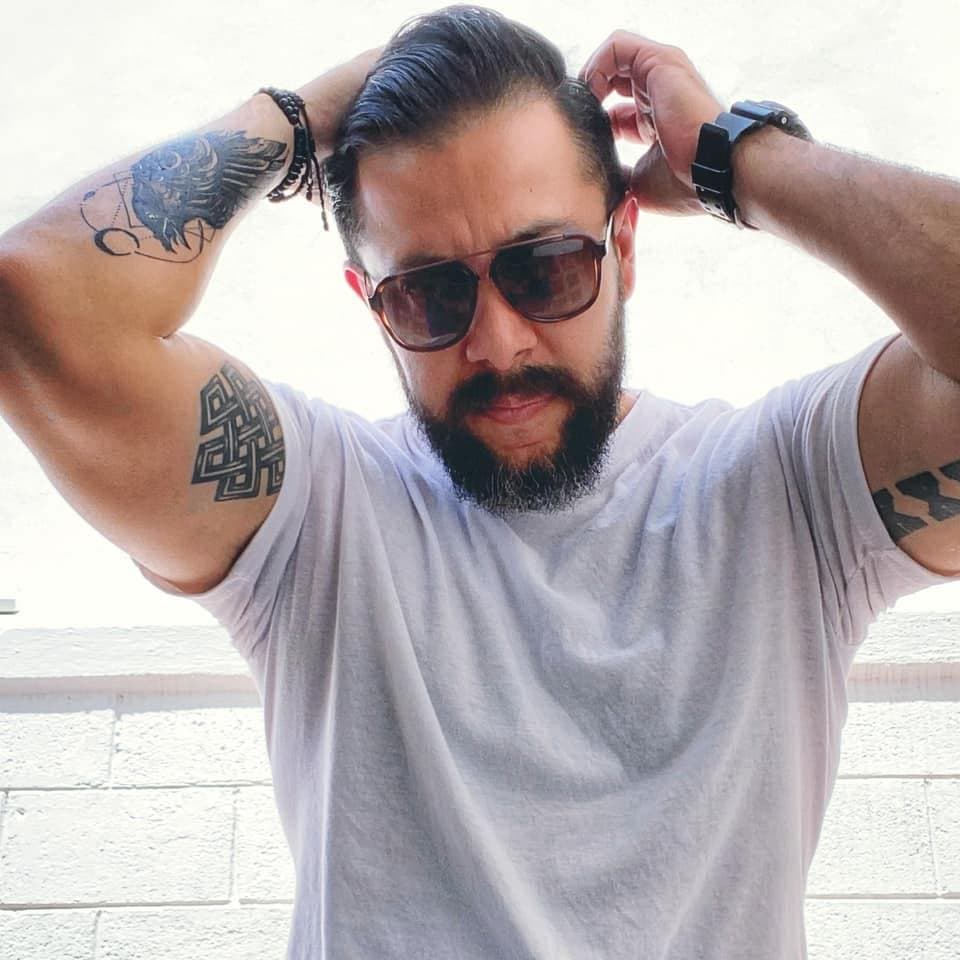 Alberto Serrano alaba elecciones de EE.UU. y critica las de México; lo tunden en redes sociales