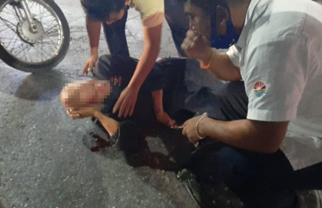 Hombre es arrollado por querer salvar a su perro