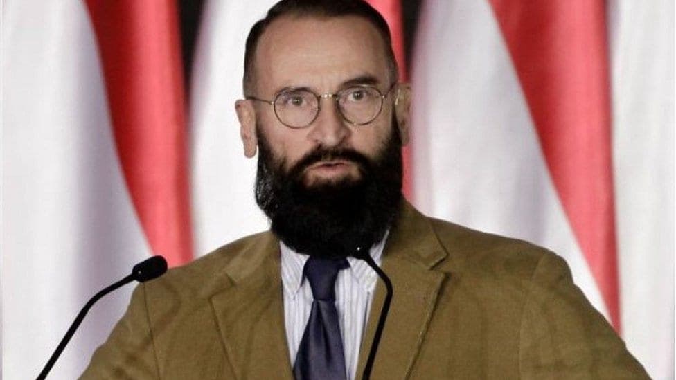 Encuentran a eurodiputado de partido homofóbico en una orgía con más de 20 hombres