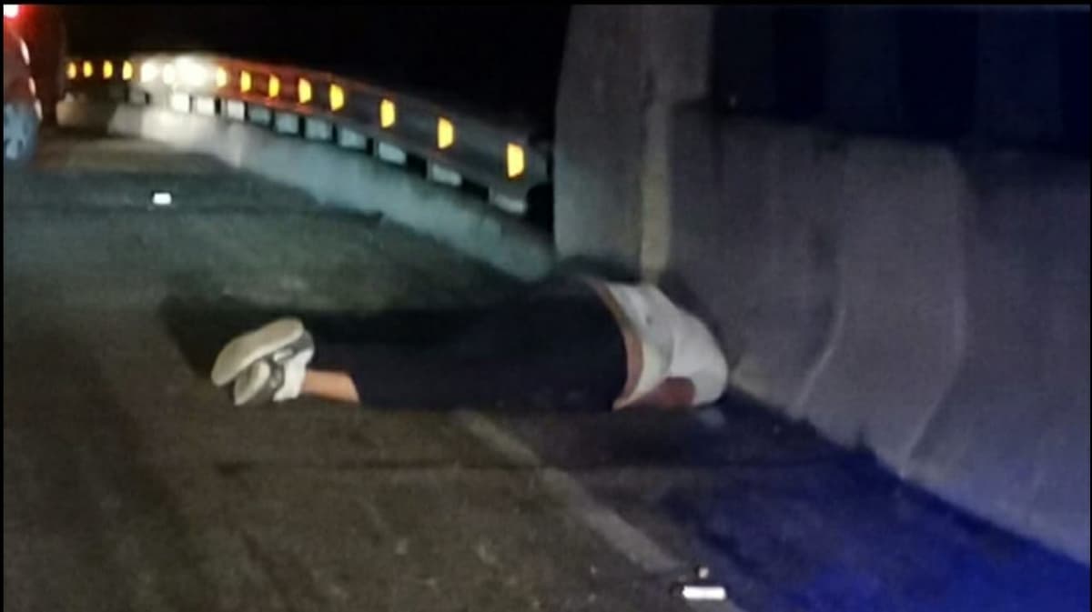 A balazos, ejecutan a un hombre en puente de Playa del Carmen