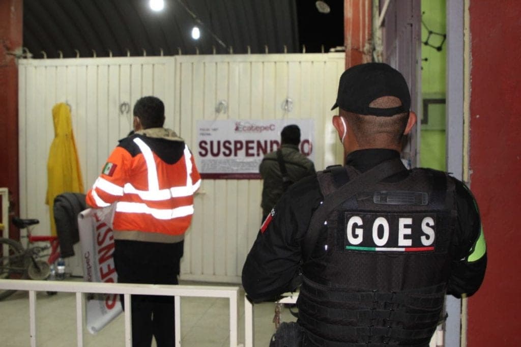 Suspenden palenque en Edomex: había más de 60 personas sin sana distancia