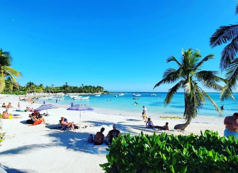 En Playa del Carmen y Cancún, las playas continuarán abiertas en Semáforo Naranja