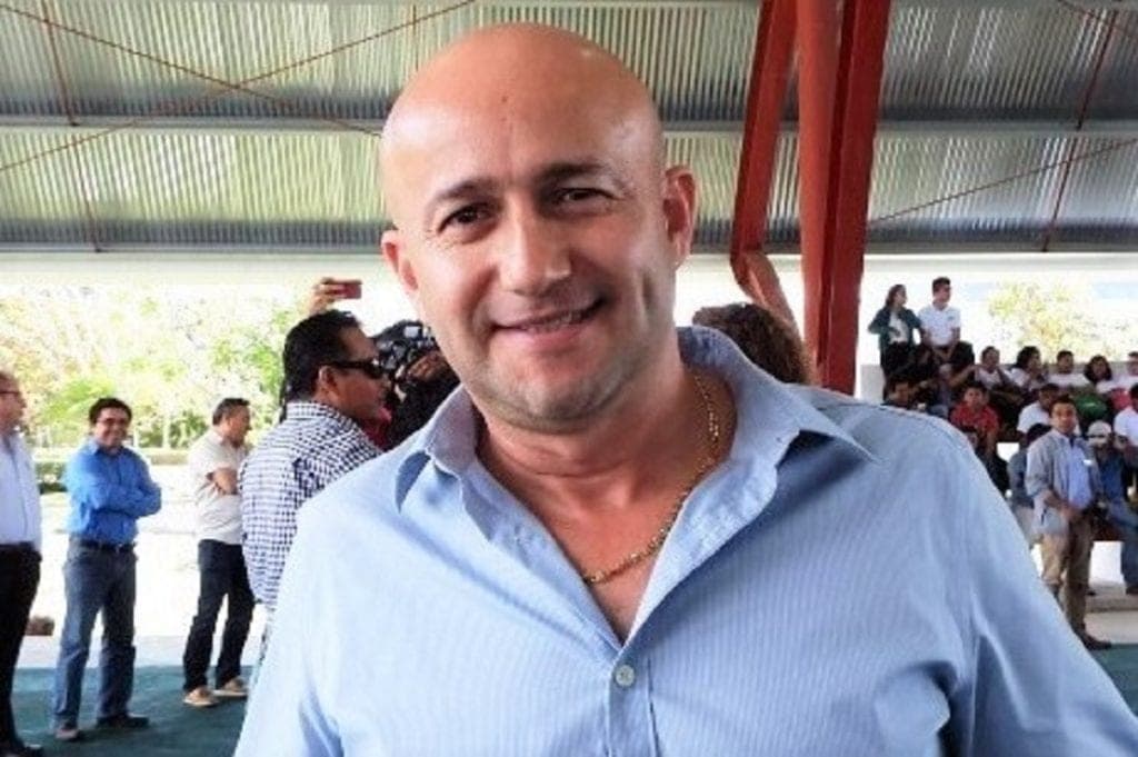 Renuncia José Luis González Mendoza a cargo en el MAS