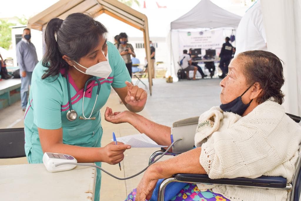 Caravana de servicios públicos municipales de Tulum llega a Chemuyil